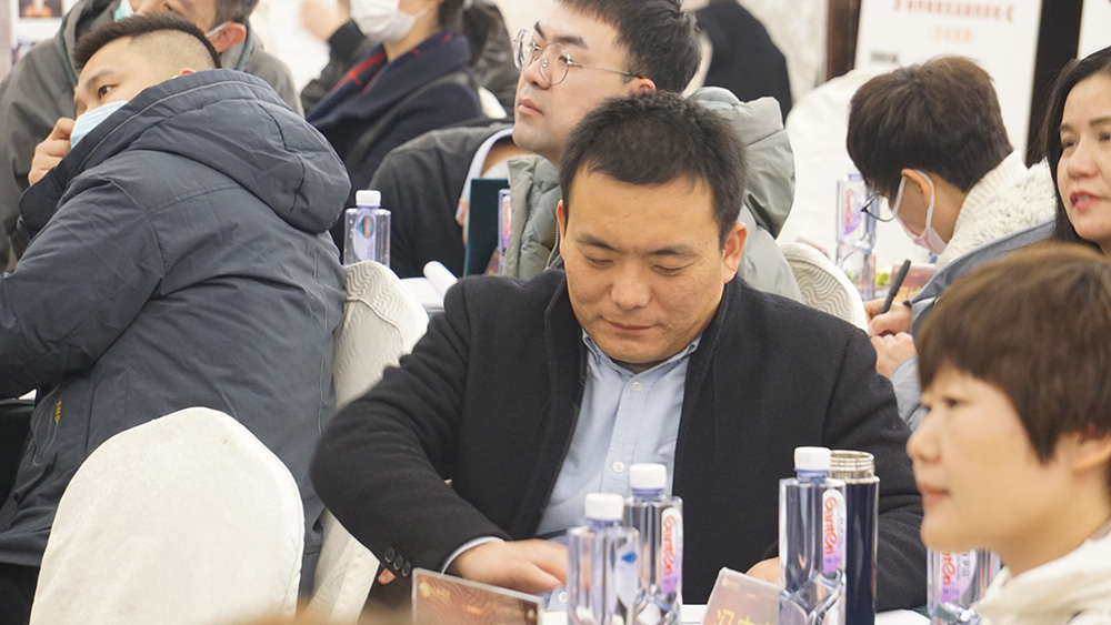 高培商院內(nèi)訓(xùn)分享：參賽者的恐懼：大規(guī)模競爭對參與動機(jī)的影響！